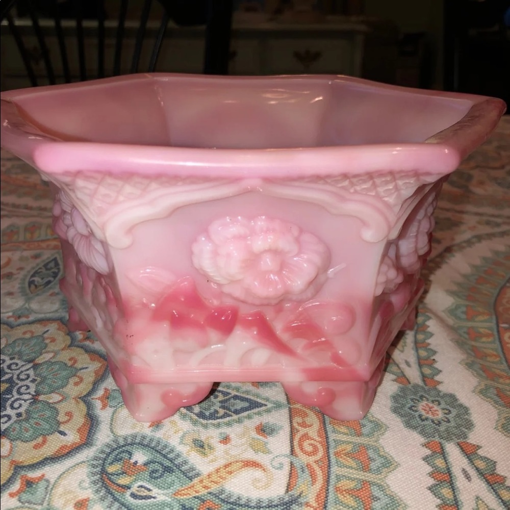 Fenton hexagon bowl***sold